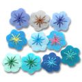 Cama�eu de fleurs autocollantes 20 mm Bleu x10