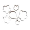 Set de 6 emporte-pi�ces fleurs et feuille