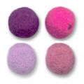 Assortiment de perles en laine feutr�e 20 mm mauve x25