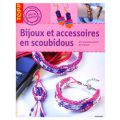 Bijoux et accessoires en scoubidous