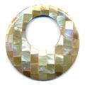 Pendentif Nacre travaill� 44 mm Naturel x1