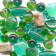 Assortiment de perles de boh�me vert x50g