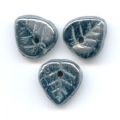 Feuilles 9 mm Jet Hematite x25