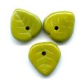 Feuilles 9 mm Olivine Opaque x25