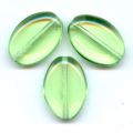 Olives plates 16x11 mm Peridot x10