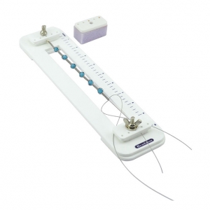 Outil à nouer pour bijoux fantaisie -  Mains libres - Tying station de Beadalon