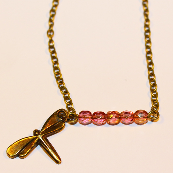 Bracelet Libellule et Perles en verre de bohème