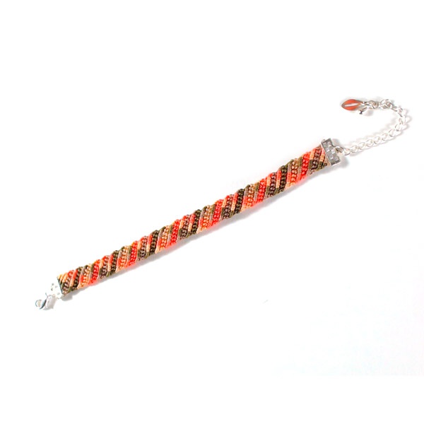 Schéma Bracelet en micro-macramé avec plusieurs fils cirés brésiliens Linhasita Schéma Bracelet en micro-macramé avec plusieurs fils cirés brésiliens Linhasita