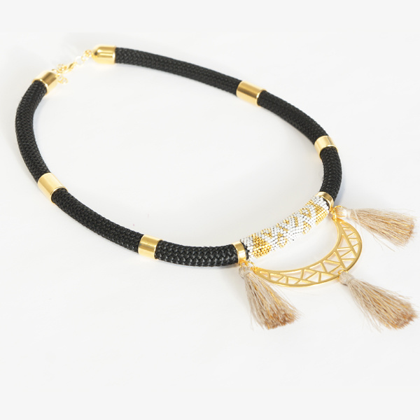 Schéma Réaliser un collier DIY en corde tissage Peyote en tube de perles Miyuki Delicas