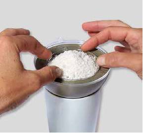 Réaliser un bol DIY en béton créatif et peinture acrylique : Etape 3 Réaliser un bol DIY en béton créatif et peinture acrylique : Etape 3