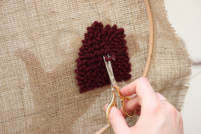 DIY Broder une pochette en punch needle avec de la laine Fashion Star : Etape 6