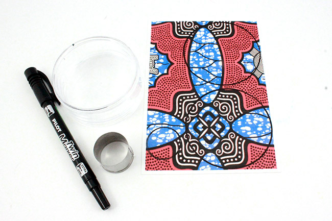 Boucles d'oreilles wax en plastique fou : Etape 3