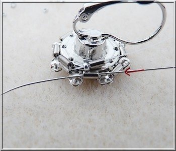 Comment tisser des dormeuses pour tissage porte cabochon Sawrovski ?