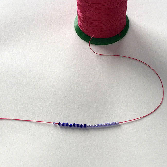 Boucles d'oreilles DIY marple en dentelle frivolité : Etape 1 Boucles d'oreilles DIY marple en dentelle frivolité : Etape 1