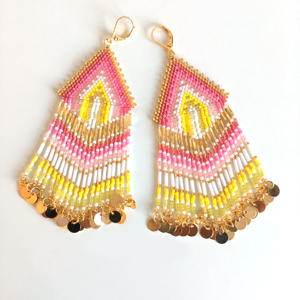 Schéma Boucles d'oreilles India avec des perles Miyuki et des sequins lisses