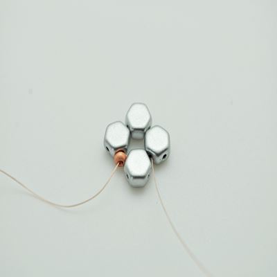 Bracelet Honeycomb et SuperDuo : Etape 5