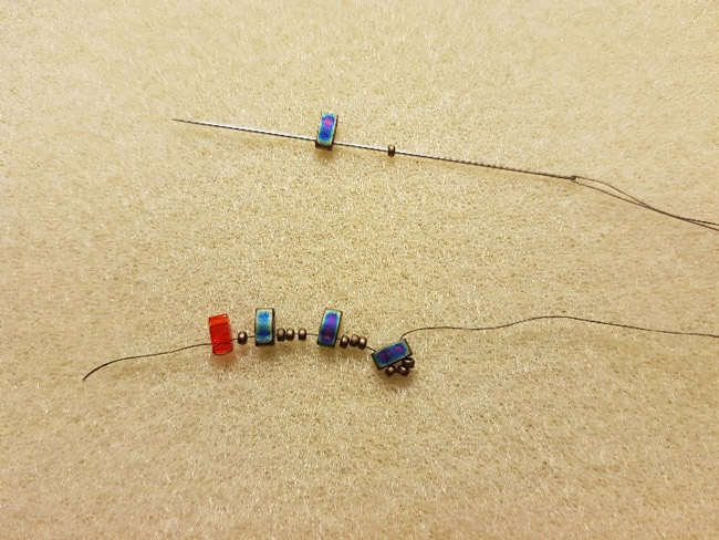 Bracelet 3 chevrons en perles Miyuki Half Tila et rocailles : Etape 5