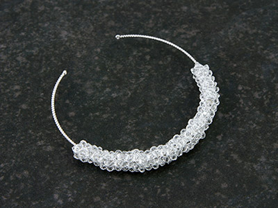 Bracelet jonc toupies PureCrystal tissage peyote tubulaire : Etape 5 Bracelet jonc toupies PureCrystal tissage peyote tubulaire : Etape 5