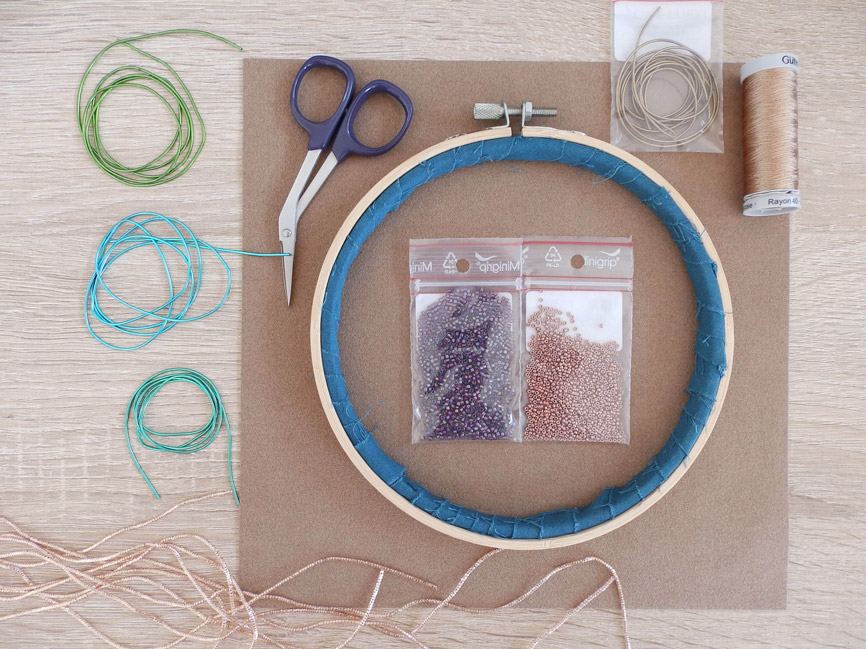 DIY Broche oiseau en broderie d'or avec cannetille et jaseron par Dame Moustache : Etape 1