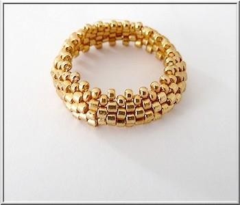 Collier Lady Green avec des perles de verre Paros et PureCrystal par Puca® : Etape 3