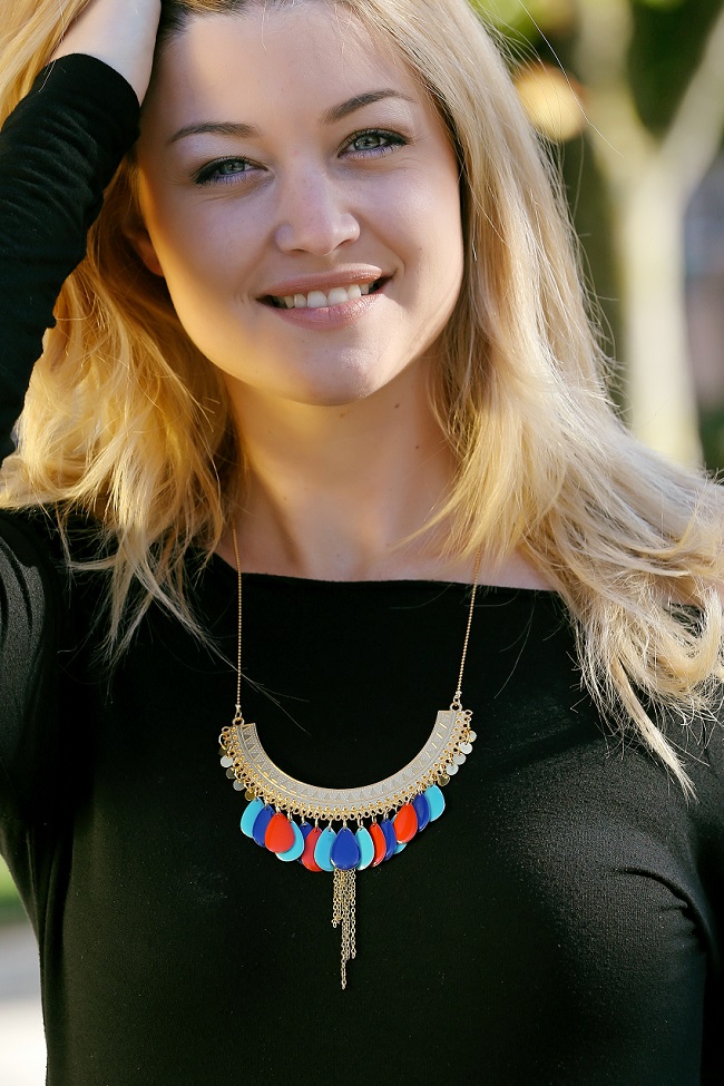 Schéma Collier torque et gouttes en émail époxy