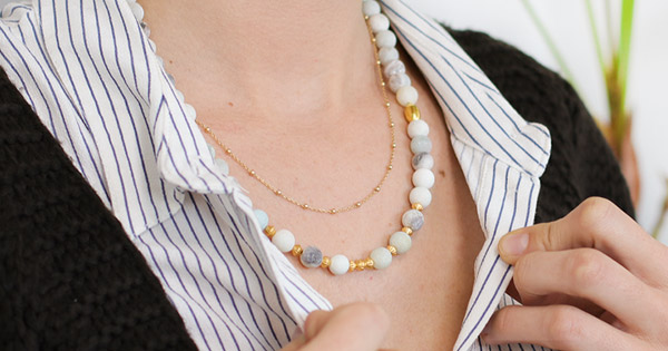 Schéma DIY Vidéo - Collier en pierres Amazonites et fil câblé