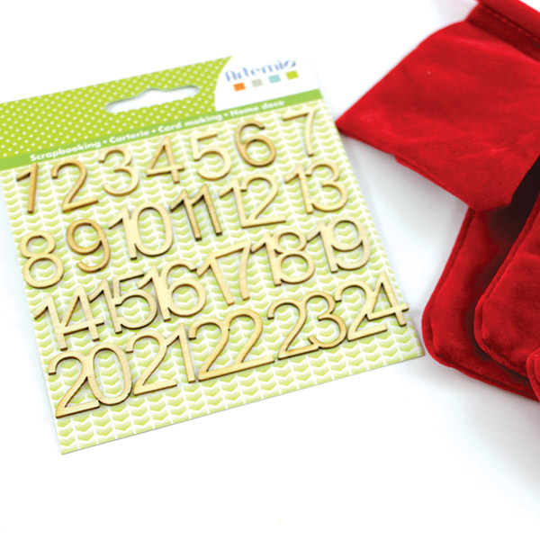 Fabriquer son calendrier de l'avent DIY suspendu Fabriquer son calendrier de l'avent DIY suspendu