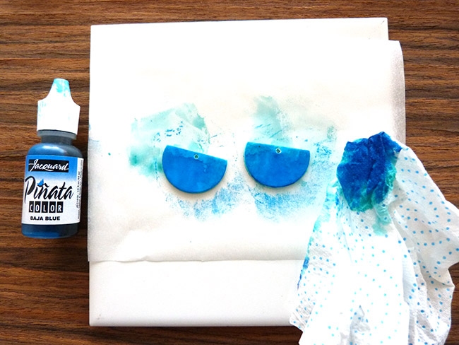 Boucles d'oreilles polymère, encres et métal : Etape 4