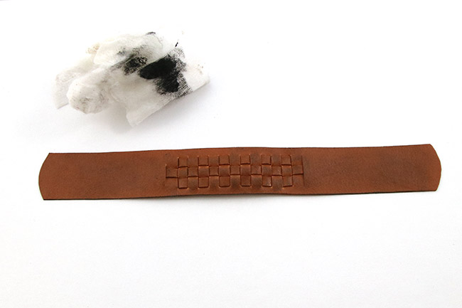 Bracelet tressé Fimo cuir : Etape 7