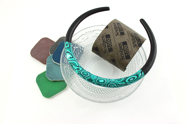 Torque ou ras de cou polymère effet Malachite : Etape 18 Torque ou ras de cou polymère effet Malachite : Etape 18