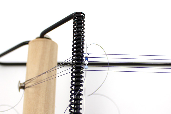 Bracelet Miyuki 4 rangs au métier à tisser : Etape 3 Bracelet Miyuki 4 rangs au métier à tisser : Etape 3