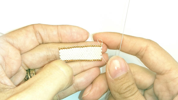 DIY bague tissage peyote croisé en perles miyuki : Etape 5