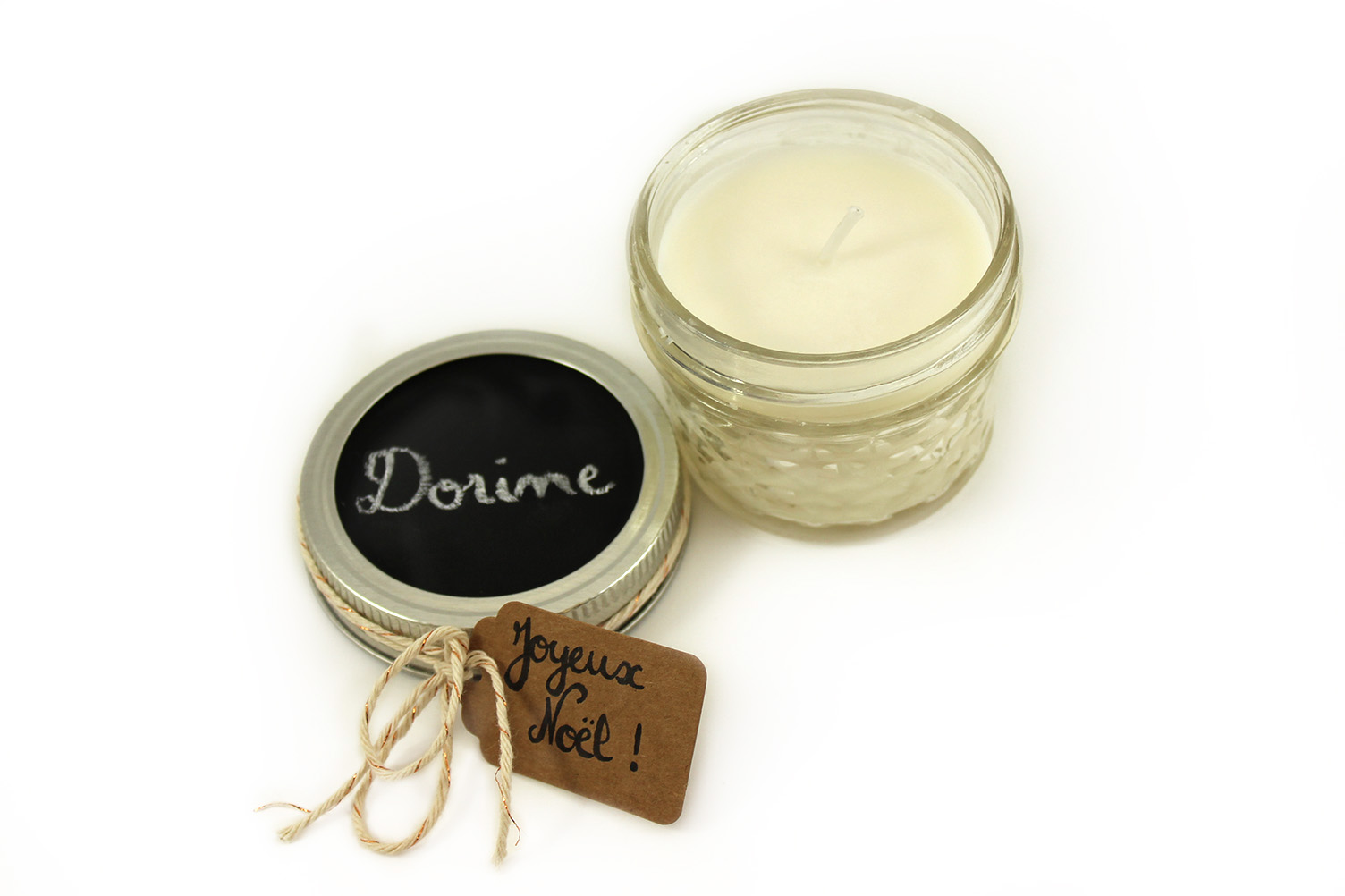 Bougie de Noel et marque-place Mason Jar avec peinture craie Chalky et étiquette kraft : Etape 6 Bougie de Noel et marque-place Mason Jar avec peinture craie Chalky et étiquette kraft : Etape 6