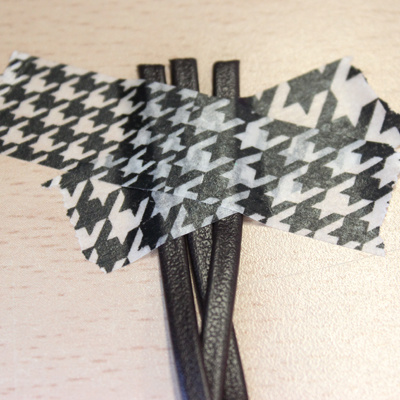 Porte-clés Homme cuir et breloques : Etape 1