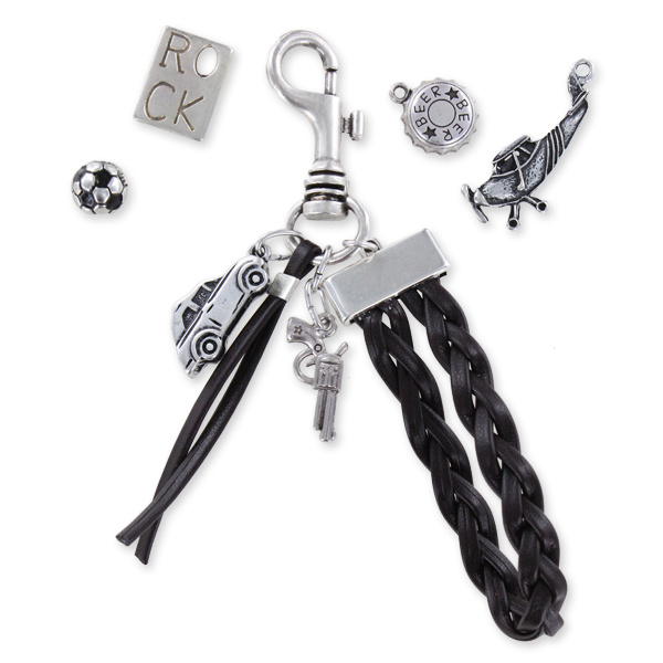 Porte-clés Homme cuir et breloques : Etape 5