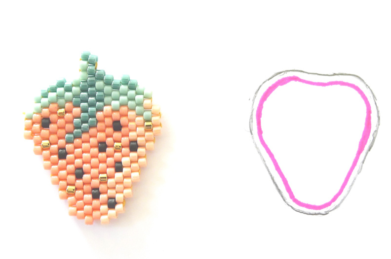 Assortiment de Pin's tranches de fruits en tissage de perles Miyuki : Etape 12 Assortiment de Pin's tranches de fruits en tissage de perles Miyuki : Etape 12