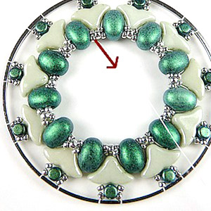 DIY Miroir de poche en perles en verre par Puca® : Etape 11