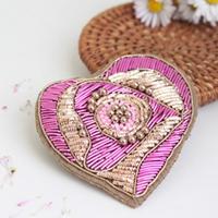 broche coeur en cannetille