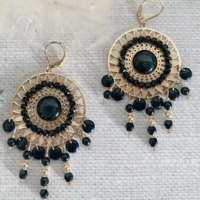 boucles d'oreilles dormeuses noir et or