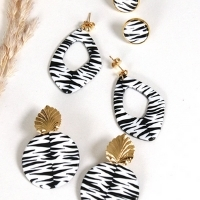 boucles oreilles z&egrave;bre