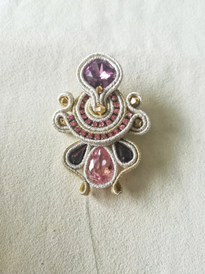 etape 15 boucles d oreilles soutache PureCrystal coudre soutache