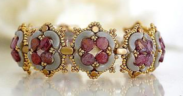 Bracelet et collier Ysaline en perles de verre par Puca Bracelet et collier Ysaline en perles de verre par Puca