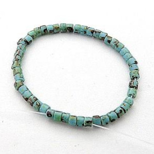 Etape 1 - Bracelet v&eacute;nus perles en verre Arcos et cabochon par Puca