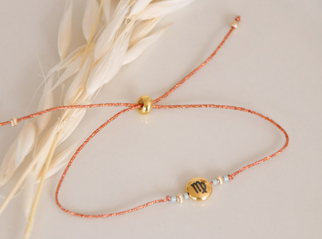 DIY : Bracelet fin brillant avec perle signe du zodiaque vierge : Etape 5