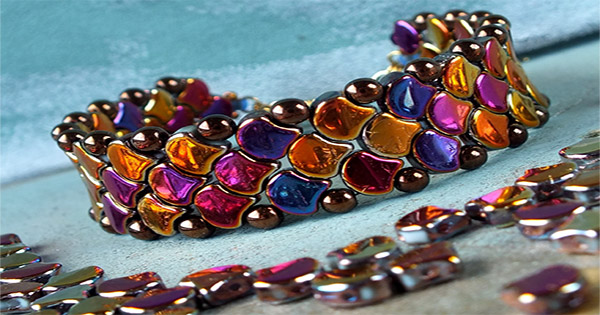 Bracelet Calliopée Artisanat - Perles De Rocaille Et Pâte De Verre Multicolore - Neuf Avec étiquettes