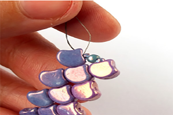 Bracelet DIY imitation serpent perles en verre Ginko et perles rocailles : Etape 8