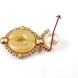 Collier Pepa avec perles en verre par Puca : Etape 7 Collier Pepa avec perles en verre par Puca : Etape 7