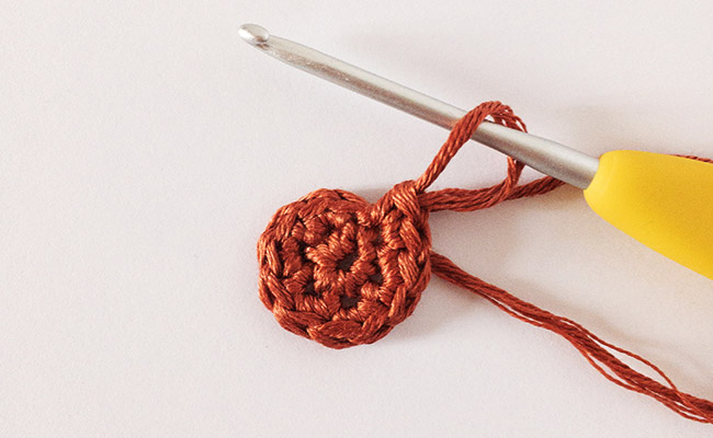 DIY Mandelmilch Ziegel und gehäkelte Kekse - Perles & Co