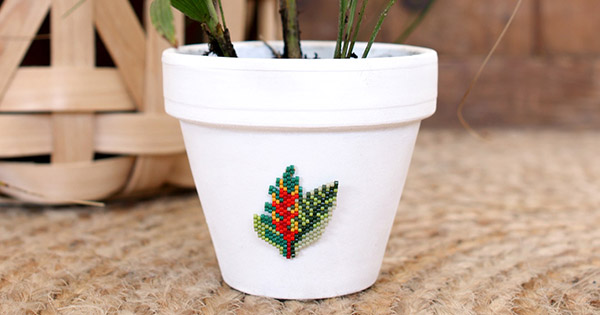 Tissage de perles Miyuki plante tropicale en Brick Stitch