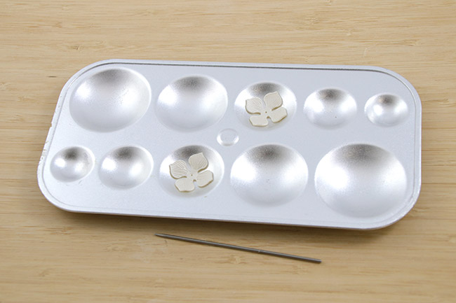 Fleurs d'hortensia en pâte polymère : Etape 3 Fleurs d'hortensia en pâte polymère : Etape 3